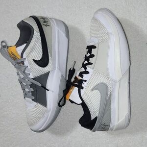 Nike Big Kids JA 1 l Shoes Size 6.5 Young